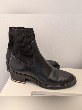 Zara Black pull-on Ankle Boots